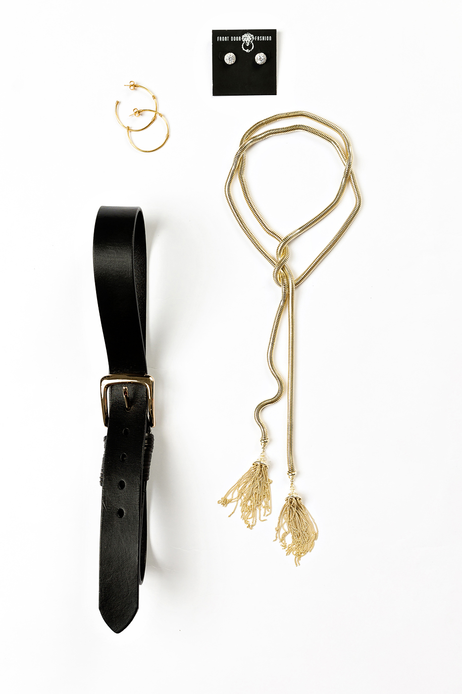 Kendra Scott necklace, Julie Vos hoop earriings, Elise M black leather belt